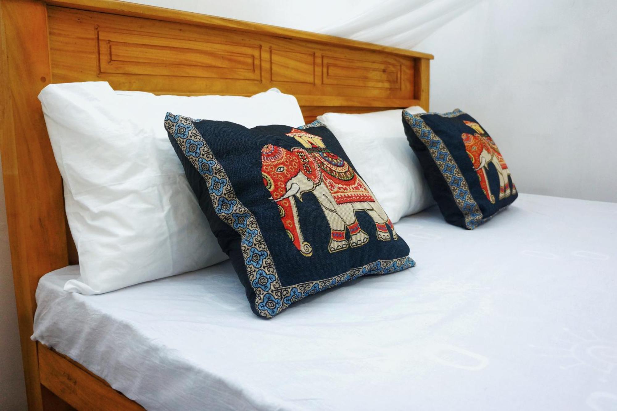 Lily'S Garden Resort Сигирия Экстерьер фото